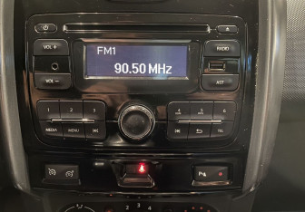 Подержанный автомобиль Renault Duster 2016 года (14 фото)