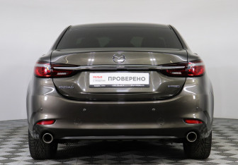 Подержанный автомобиль Mazda 6 Sedan 2020 года (6 фото)