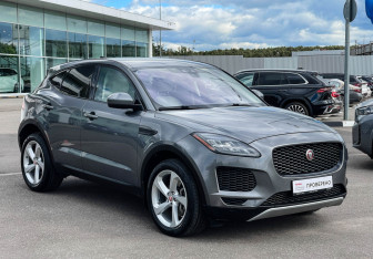 Подержанный автомобиль Jaguar E-Pace 2019 года (3 фото)