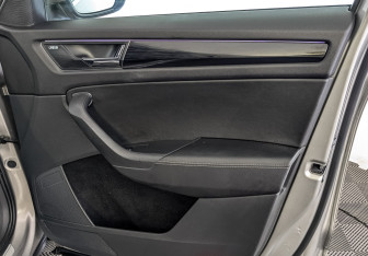 Подержанный автомобиль Skoda Kodiaq 2019 года (25 фото)