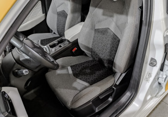 Подержанный автомобиль Kaiyi E5 2023 года (20 фото)