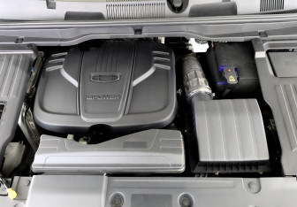 Подержанный автомобиль Geely Coolray 2021 года (9 фото)