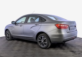 Подержанный автомобиль LADA (ВАЗ) Vesta Sedan 2020 года (7 фото)