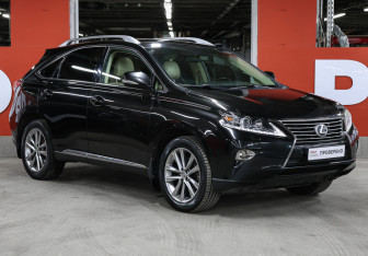 Подержанный автомобиль Lexus RX 2012 года (3 фото)