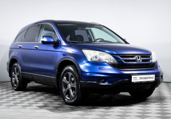 Подержанный автомобиль Honda CR-V 2011 года (3 фото)