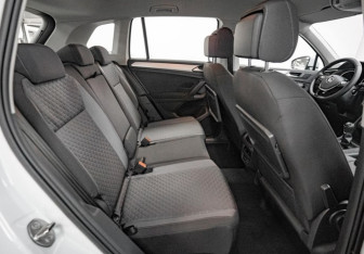 Новый Volkswagen Tiguan 2025 (8 фото)