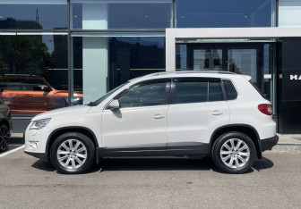 Подержанный автомобиль Volkswagen Tiguan 2010 года (8 фото)