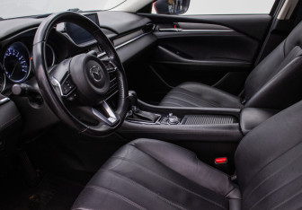Подержанный автомобиль Mazda 6 Sedan 2020 года (10 фото)