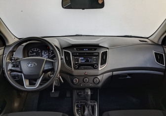 Подержанный автомобиль Hyundai Creta 2018 года (14 фото)