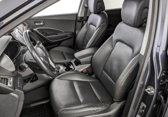 Подержанный автомобиль Hyundai Santa Fe 2017 года (20 фото)