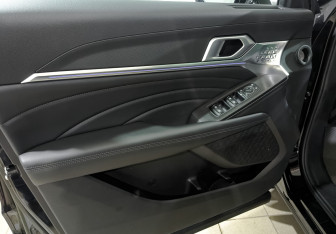 Подержанный автомобиль Haval F7 2024 года (19 фото)