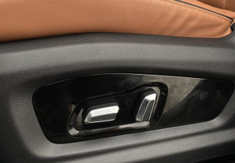 Подержанный автомобиль Omoda C5 2022 года (25 фото)