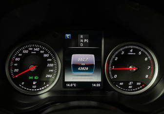 Подержанный автомобиль Mercedes-Benz GLC Coupe 2018 года (11 фото)