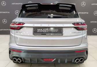 Подержанный автомобиль Geely Coolray 2024 года (6 фото)