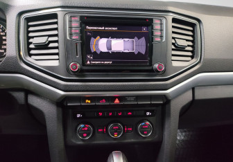 Подержанный автомобиль Volkswagen Amarok 2017 года (17 фото)