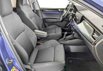 Подержанный автомобиль Skoda Rapid Liftback 2021 года (23 фото)