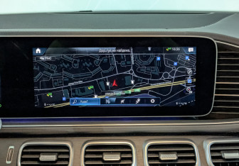 Подержанный автомобиль Mercedes-Benz GLE 2022 года (17 фото)