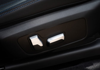 Подержанный автомобиль BMW X3 2021 года (16 фото)