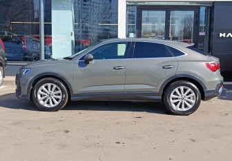 Подержанный автомобиль Audi Q3 Sportback 2020 года (8 фото)
