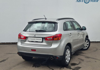 Подержанный автомобиль Mitsubishi ASX 2014 года (5 фото)