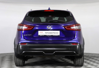 Подержанный автомобиль Nissan Qashqai 2020 года (6 фото)