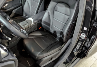 Подержанный автомобиль Mercedes-Benz GLC Coupe 2021 года (20 фото)