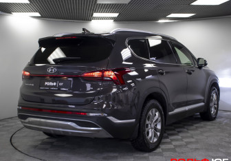 Подержанный автомобиль Hyundai Santa Fe 2021 года (23 фото)