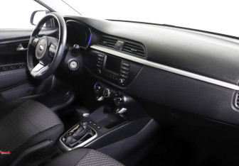Подержанный автомобиль Kia Rio Sedan 2020 года (5 фото)