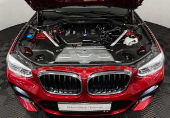 Подержанный автомобиль BMW X4 2020 года (10 фото)