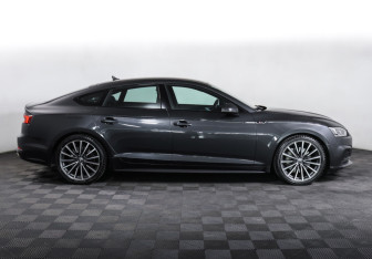 Подержанный автомобиль Audi A5 Liftback 2019 года (4 фото)