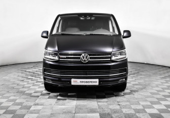 Подержанный автомобиль Volkswagen Multivan 2016 года (2 фото)