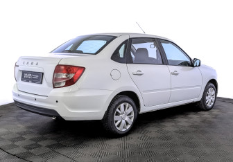 Подержанный автомобиль LADA (ВАЗ) Granta Sedan 2023 года (5 фото)