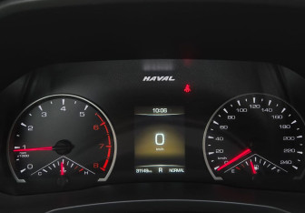 Подержанный автомобиль Haval F7 2021 года (13 фото)