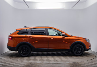 Подержанный автомобиль LADA (ВАЗ) Vesta Wagon 2020 года (4 фото)