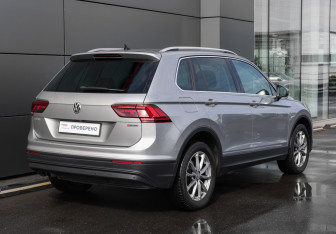 Подержанный автомобиль Volkswagen Tiguan 2018 года (5 фото)