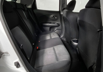 Подержанный автомобиль Nissan Juke 2014 года (12 фото)