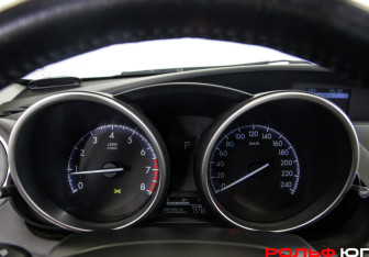 Подержанный автомобиль Mazda 3 Hatchback 2012 года (9 фото)