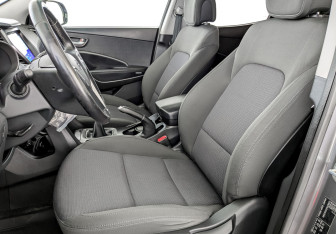 Подержанный автомобиль Hyundai Santa Fe 2014 года (20 фото)