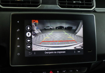 Подержанный автомобиль Renault Duster 2021 года (10 фото)