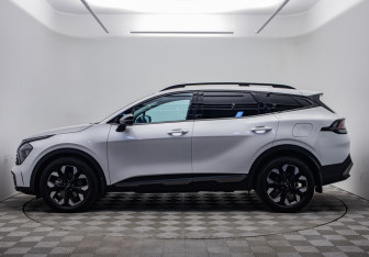 Подержанный автомобиль Kia Sportage 2025 года (2 фото)