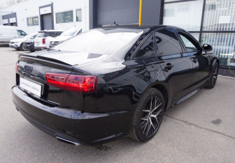 Подержанный автомобиль Audi A6 Sedan 2018 года (5 фото)