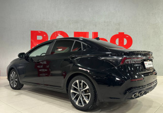 Подержанный автомобиль Omoda S5 GT 2024 года (6 фото)