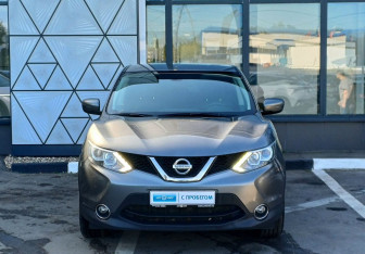 Подержанный автомобиль Nissan Qashqai 2016 года (2 фото)