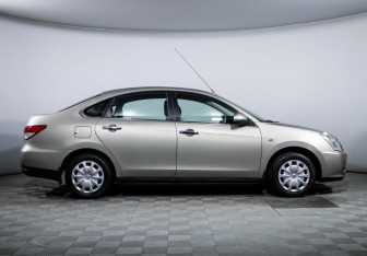 Подержанный автомобиль Nissan Almera Sedan 2015 года (4 фото)