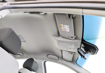 Подержанный автомобиль Chevrolet Cruze Hatchback 2015 года (22 фото)