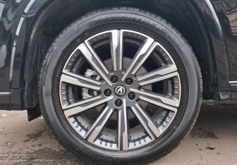 Подержанный автомобиль Changan CS75PLUS 2024 года (9 фото)