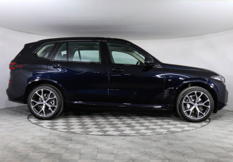 Новый BMW X5 2025 (6 фото)