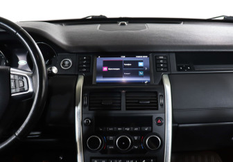 Подержанный автомобиль Land Rover Discovery Sport 2016 года (14 фото)