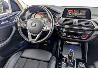 Подержанный автомобиль BMW X4 2020 года (28 фото)