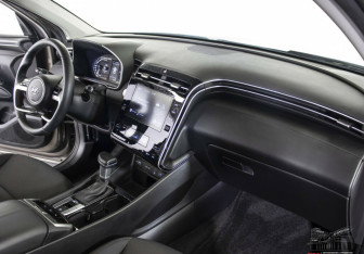 Подержанный автомобиль Hyundai Tucson 2021 года (8 фото)